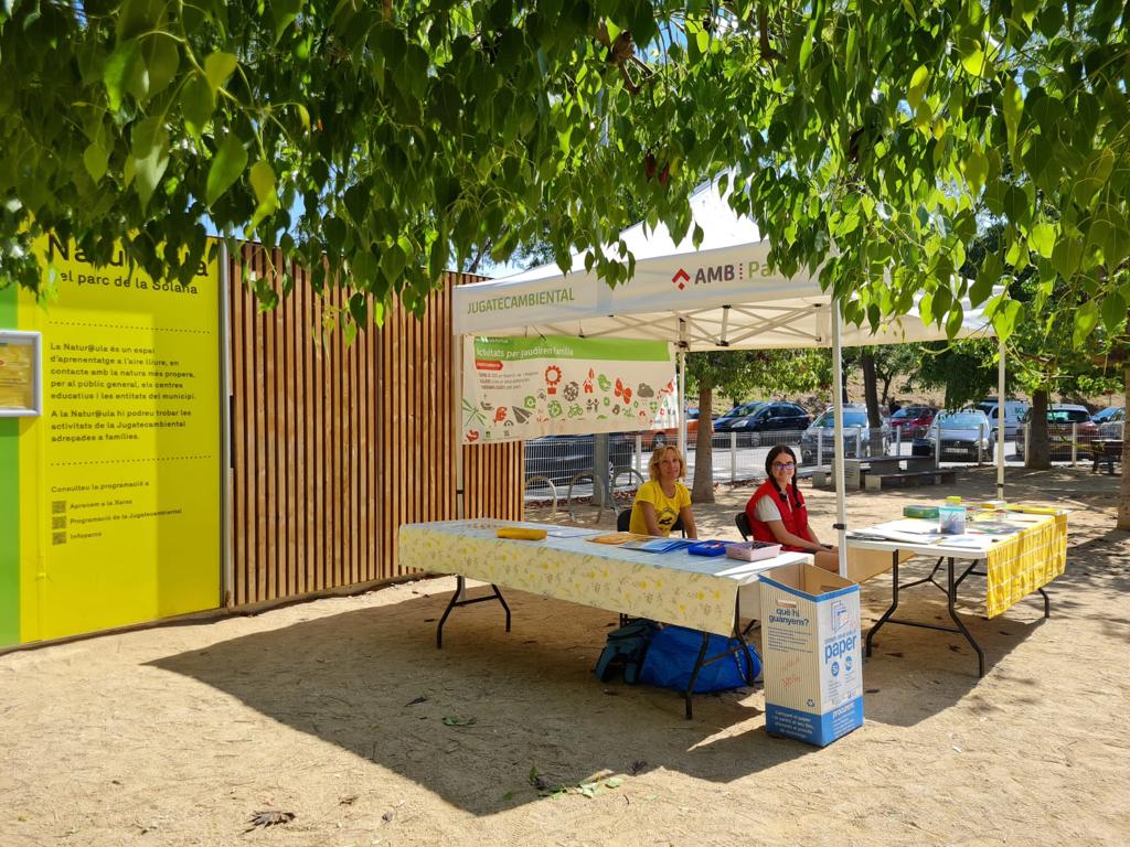 Imatge de la notícia:  El Parc de la Solana torna a acollir la Jugatecambiental, un espai amb activitats per aprendre i gaudir del medi ambient en família